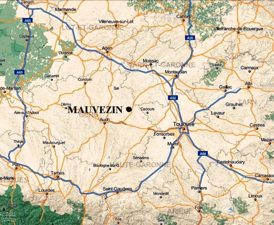 Mauvezin  Vvf Gers Gascogne酒店 外观 照片