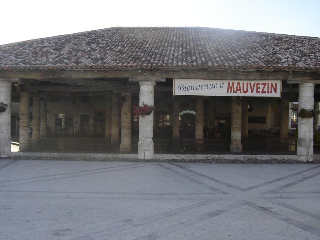 Mauvezin  Vvf Gers Gascogne酒店 外观 照片